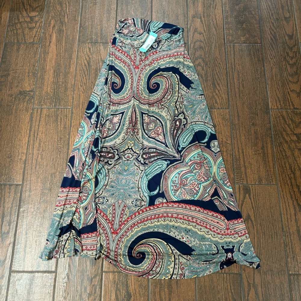 Gilli Emory maxi skirt new